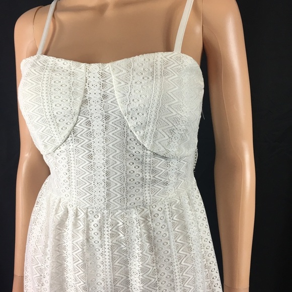No Boundaries White Lace Asymmetrical Dress - Picture 3 of 6